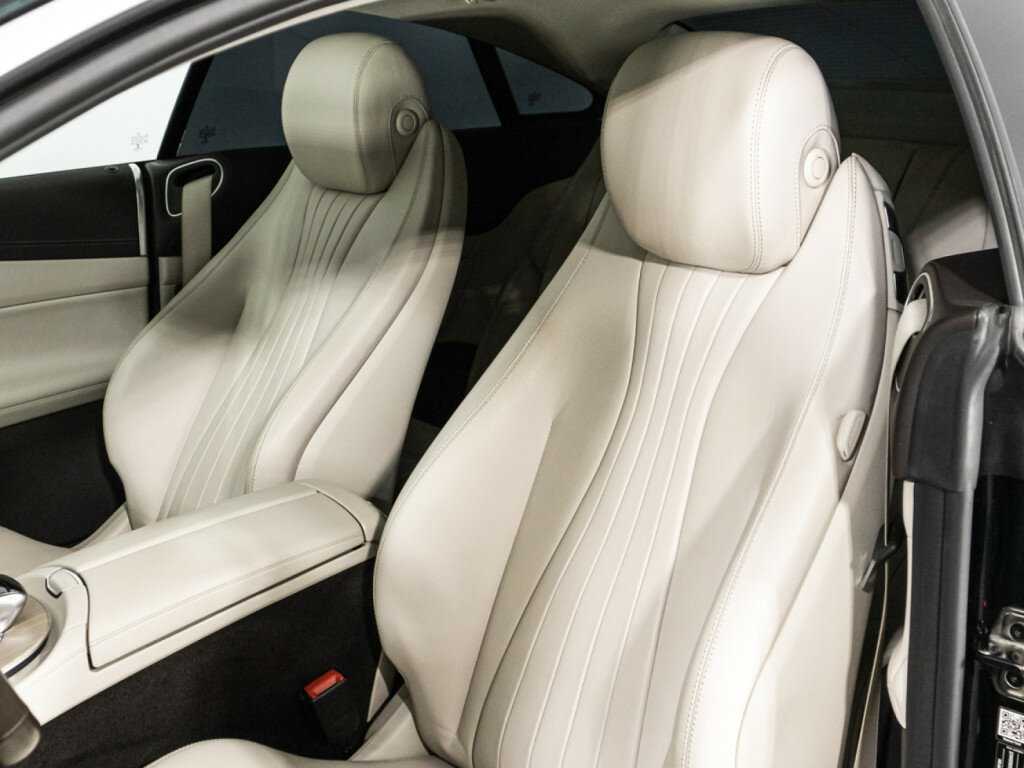 Mercedes-Benz E-Класс 2020 года с пробегом. Фото: #14