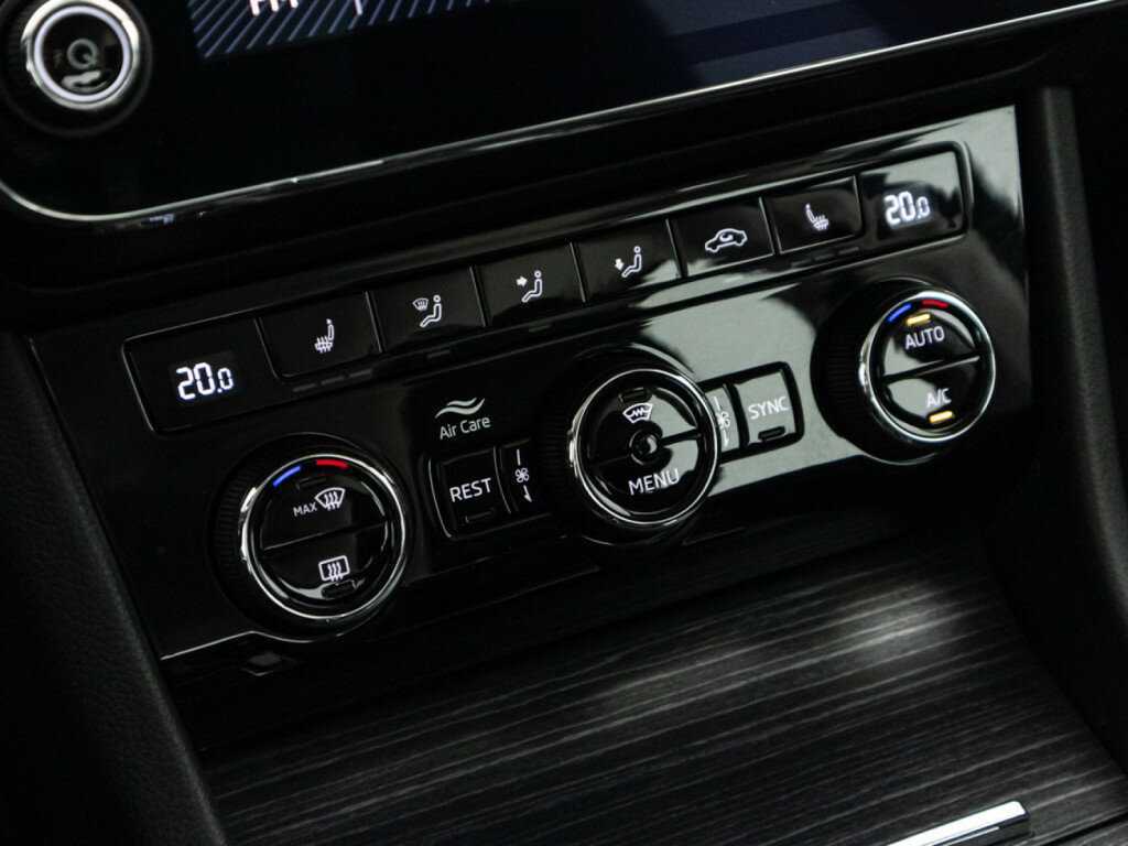 Skoda Superb 2020 года с пробегом. Фото: #14