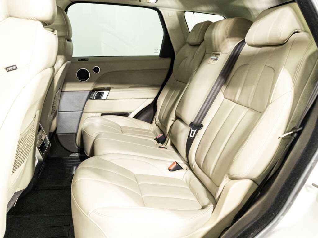 Land Rover Range Rover Sport 2014 года с пробегом. Фото: #9