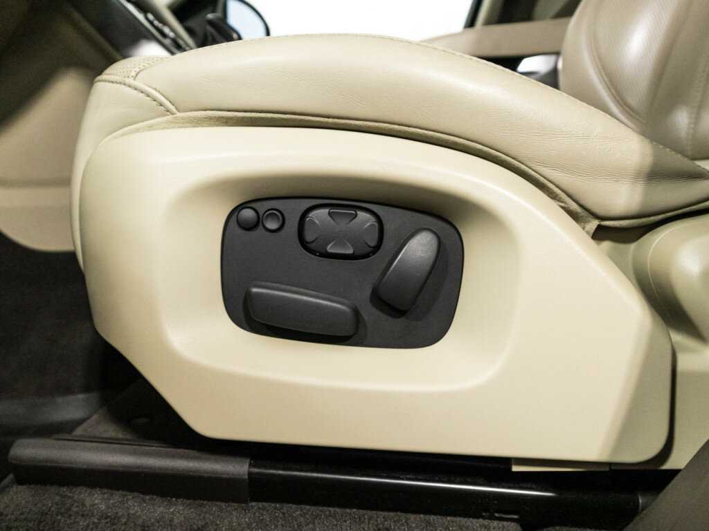 Land Rover Range Rover Sport 2014 года с пробегом. Фото: #16