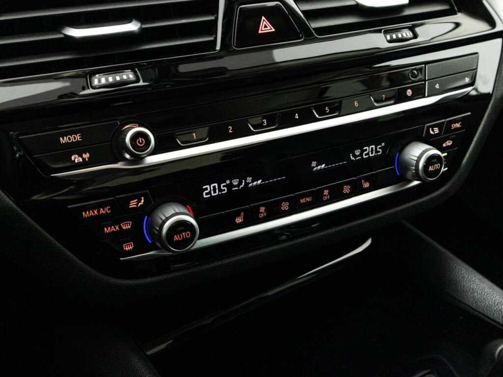 BMW 5 серии 2020 года с пробегом. Фото: #14