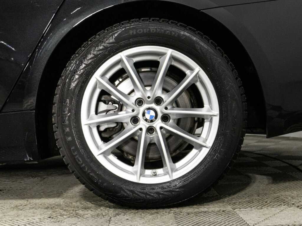 BMW 5 серии 2020 года с пробегом. Фото: #24