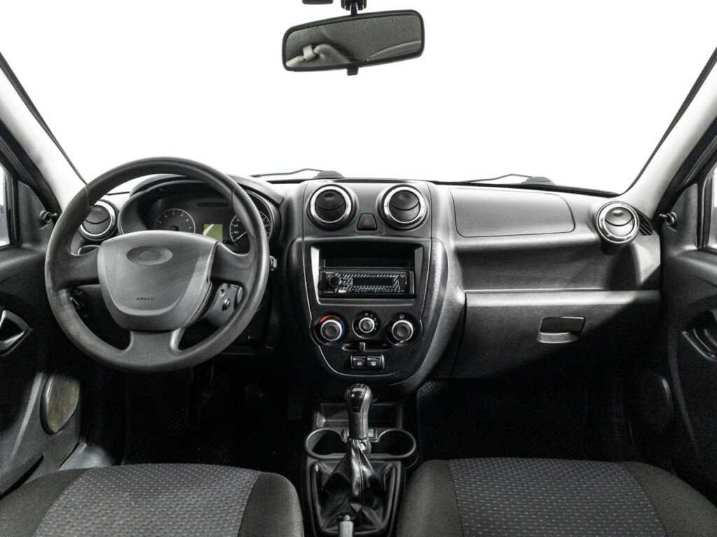 Б/У Лада (ВАЗ) Гранта 2013 года. Фото: #12