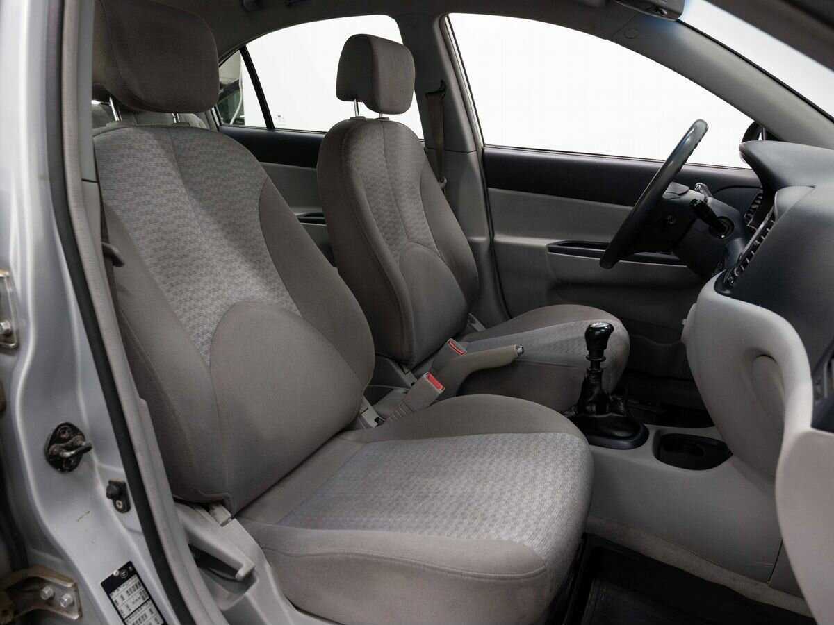 Hyundai Verna 2006 года с пробегом. Фото: #11