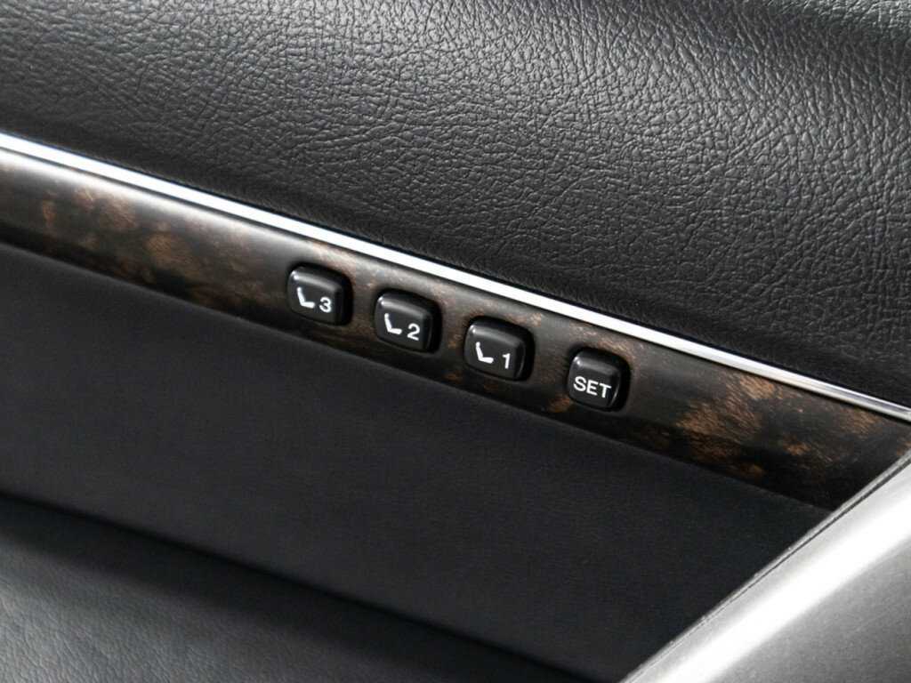 Toyota Land Cruiser 2013 года с пробегом. Фото: #16