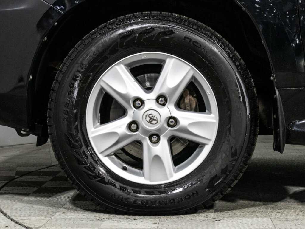 Toyota Land Cruiser 2013 года с пробегом. Фото: #25