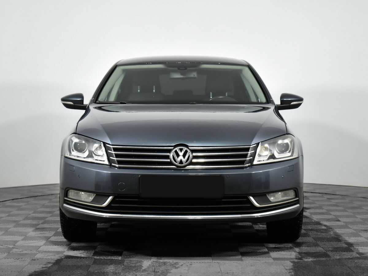 Volkswagen Passat 2011 года с пробегом. Фото: #1