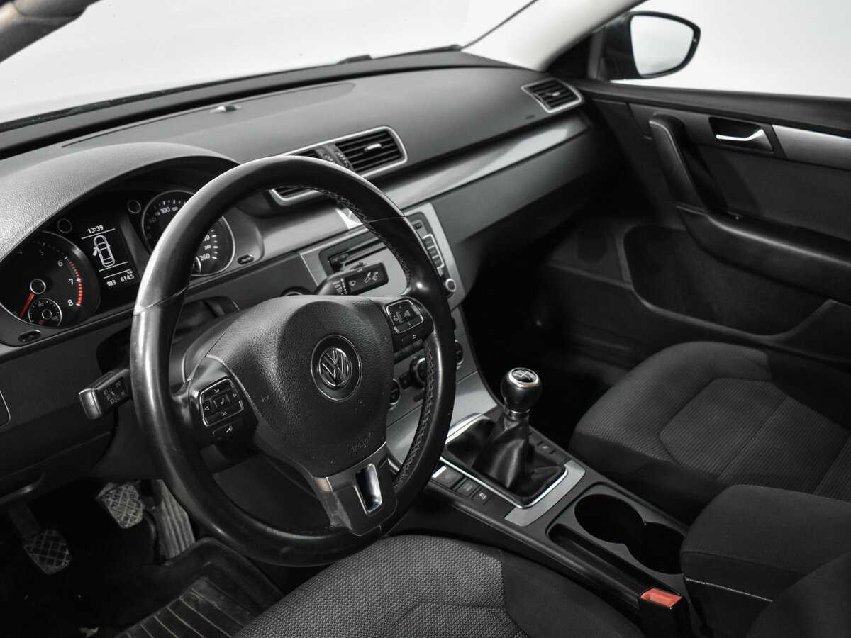 Volkswagen Passat 2011 года с пробегом. Фото: #7