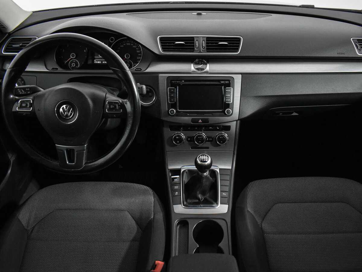 Volkswagen Passat 2011 года с пробегом. Фото: #15