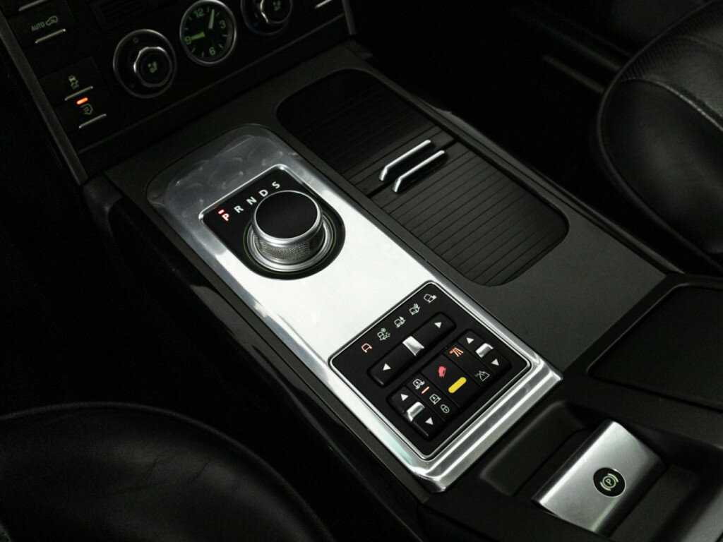 Land Rover Range Rover 2011 года с пробегом. Фото: #17