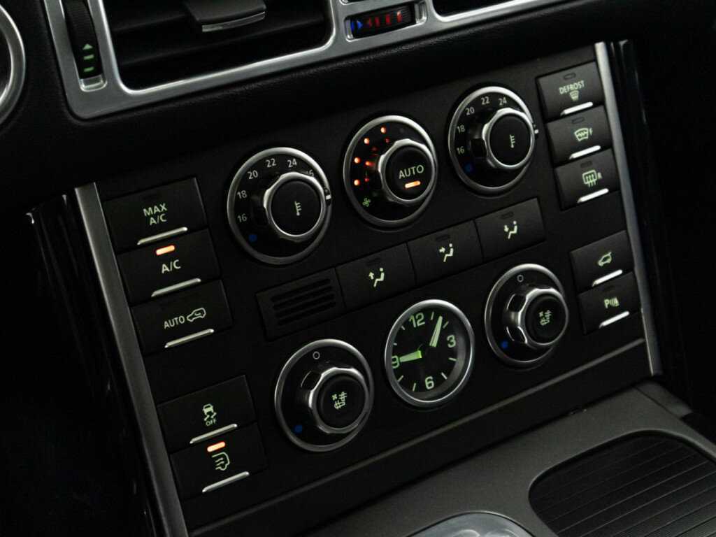 Land Rover Range Rover 2011 года с пробегом. Фото: #19