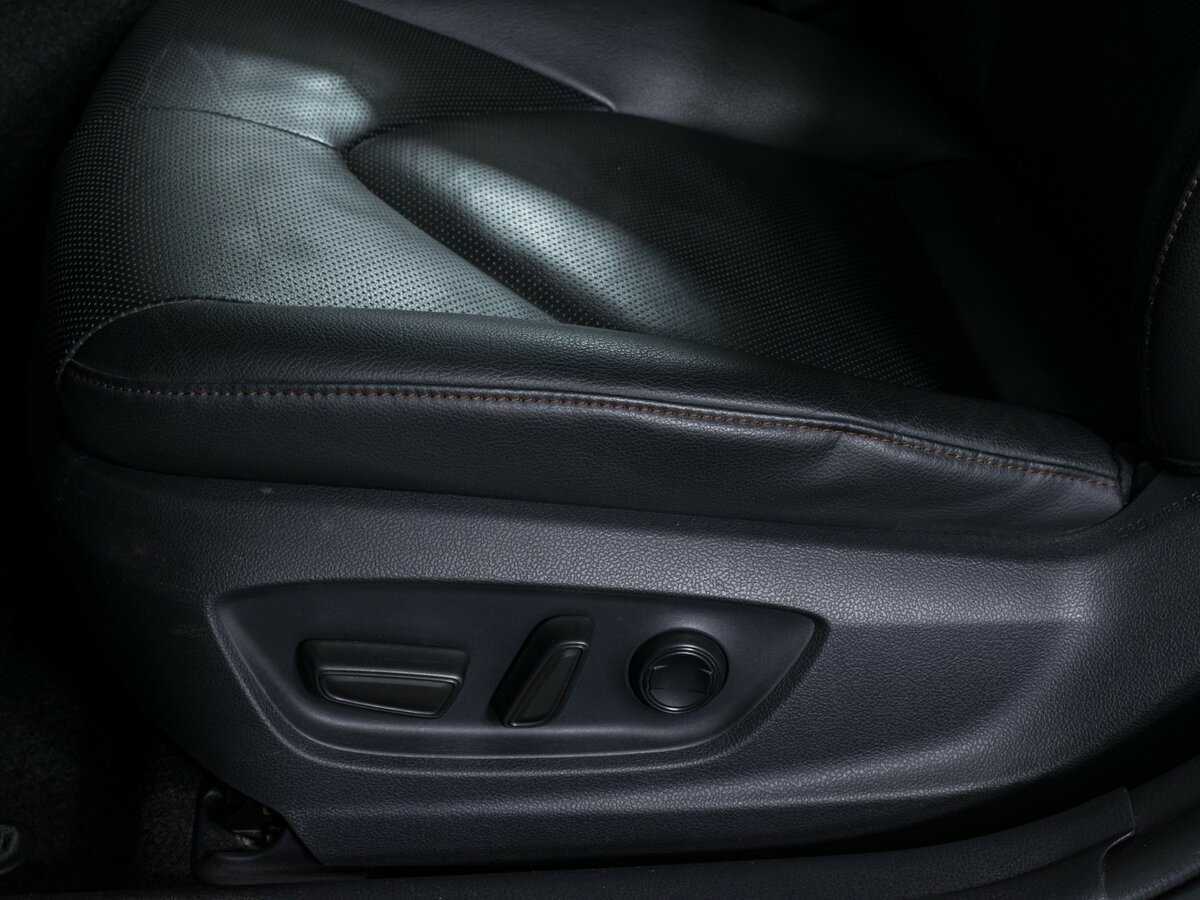 Toyota Camry 2018 года с пробегом. Фото: #17