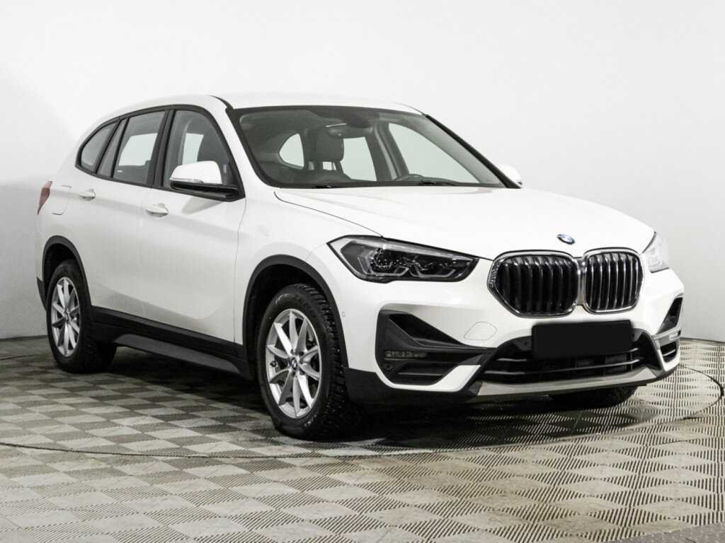 BMW X1 2021 года с пробегом. Фото: #2