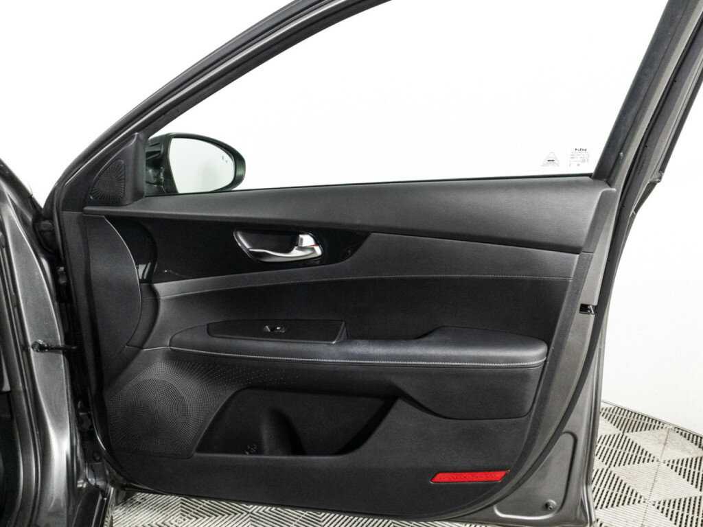 Kia Cerato 2022 года с пробегом. Фото: #25