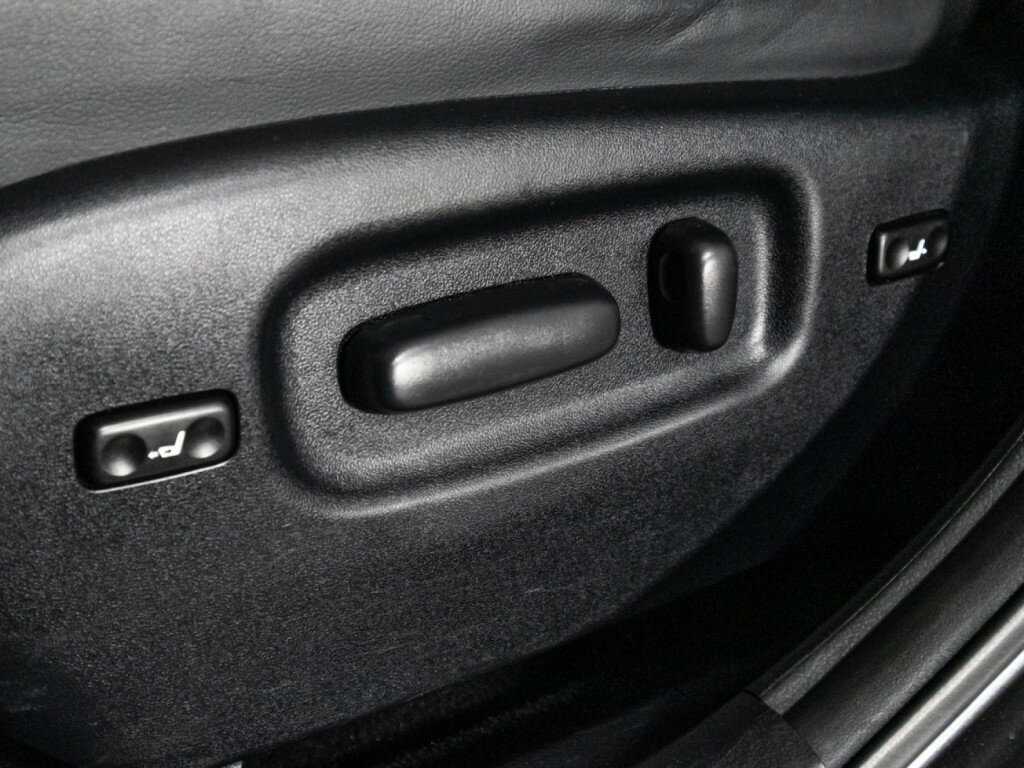 Toyota Highlander 2011 года с пробегом. Фото: #16