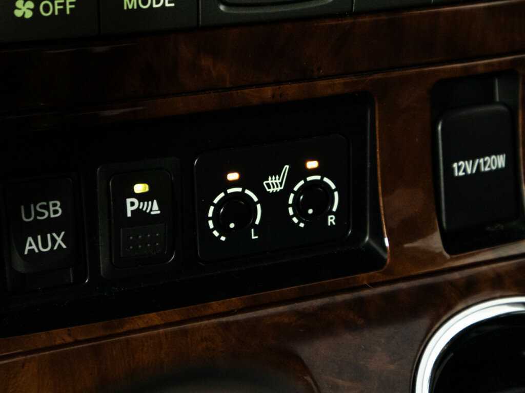 Toyota Highlander 2011 года с пробегом. Фото: #20