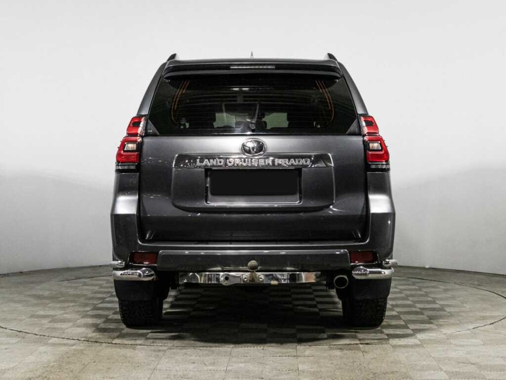 Toyota Land Cruiser Prado 2018 года с пробегом. Фото: #4