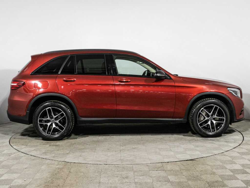 Mercedes-Benz GLC 2017 года с пробегом. Фото: #3