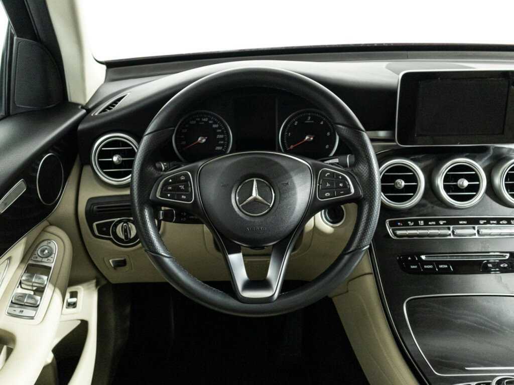 Mercedes-Benz GLC 2017 года с пробегом. Фото: #19