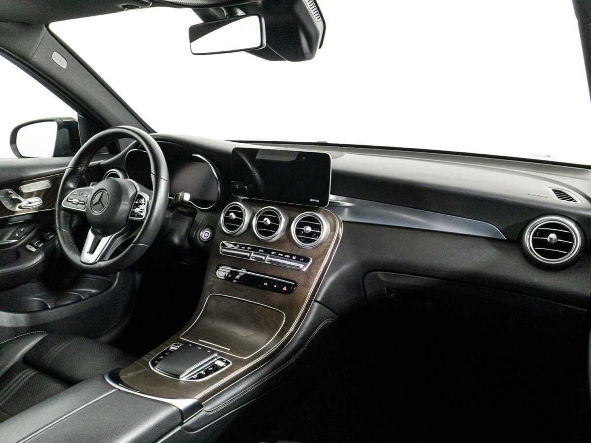Mercedes-Benz GLC 2020 года с пробегом. Фото: #8