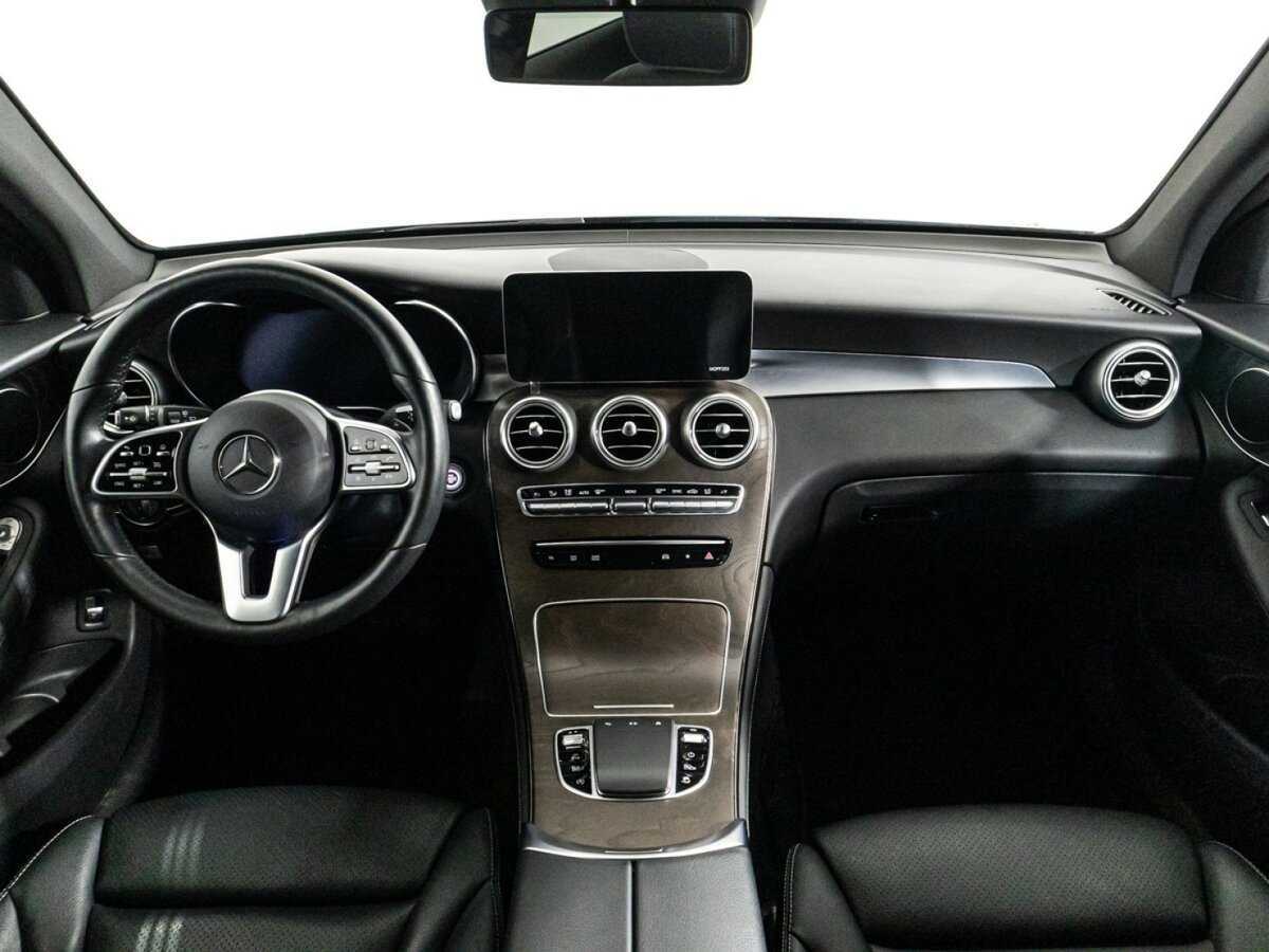 Mercedes-Benz GLC 2020 года с пробегом. Фото: #12