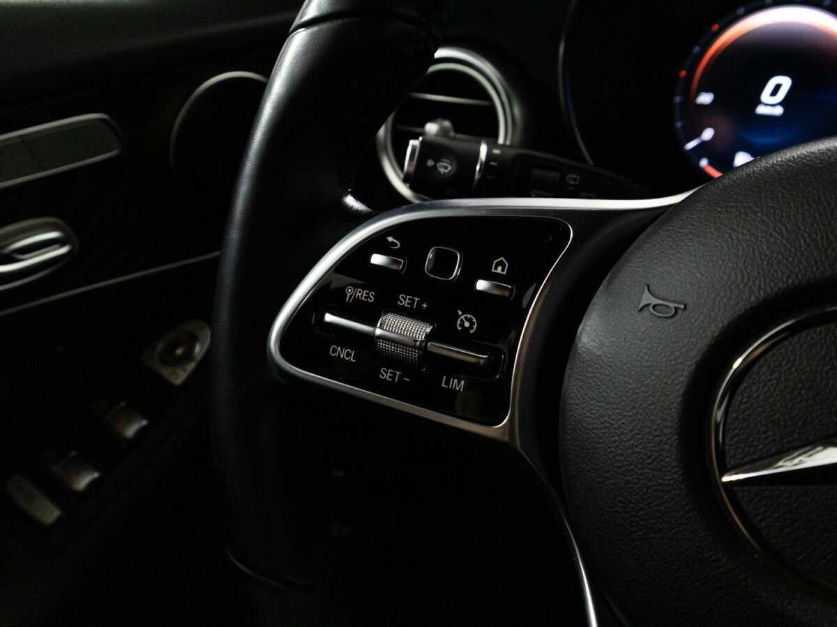 Mercedes-Benz GLC 2020 года с пробегом. Фото: #23