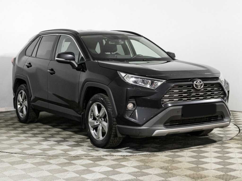 Toyota RAV4 2020 года с пробегом. Фото: #2