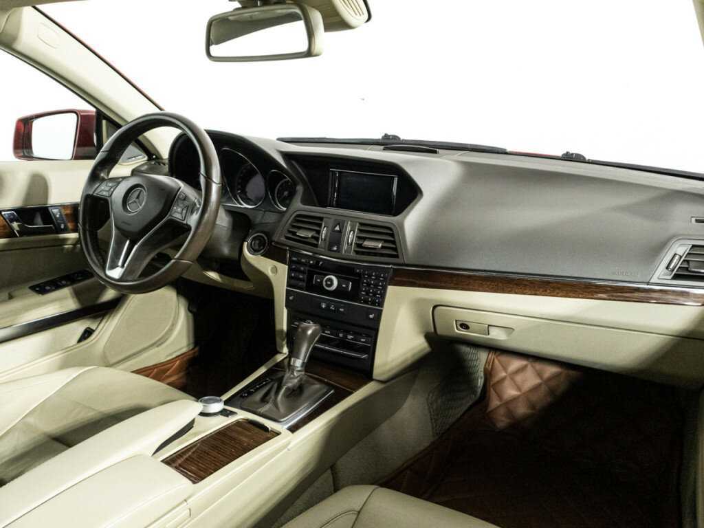 Mercedes-Benz E-Класс 2012 года с пробегом. Фото: #8