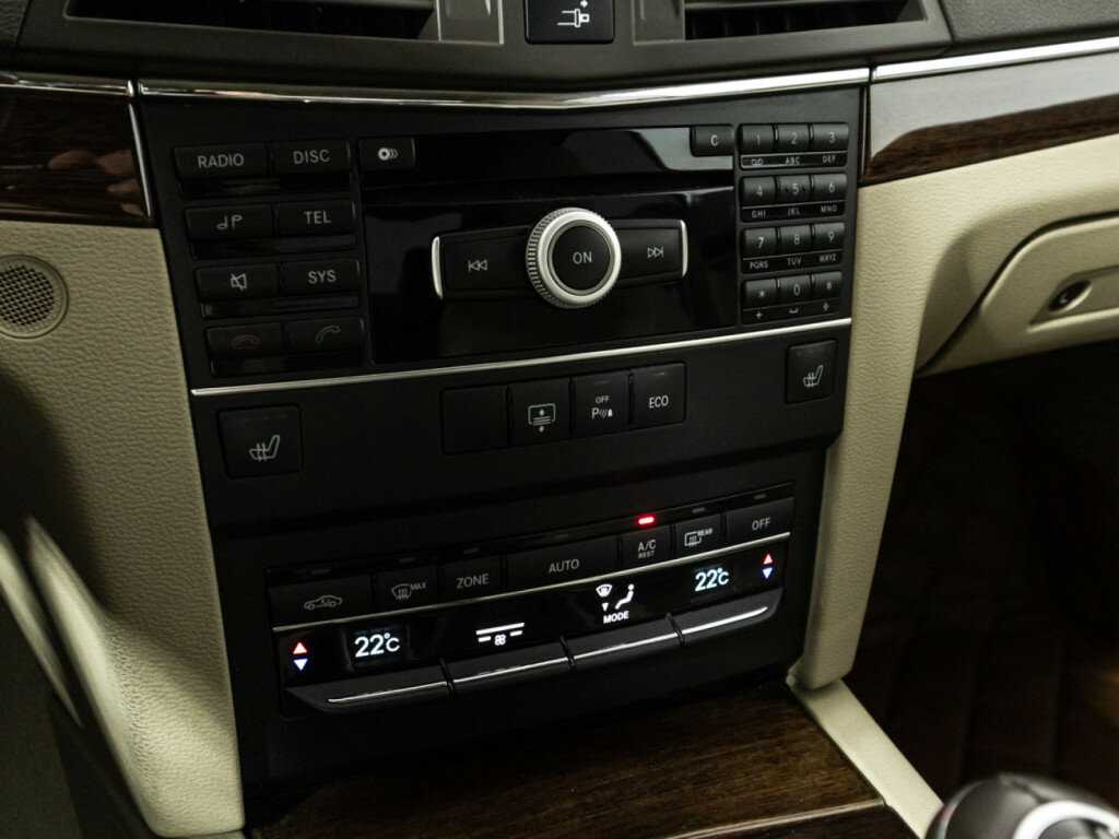 Mercedes-Benz E-Класс 2012 года с пробегом. Фото: #14