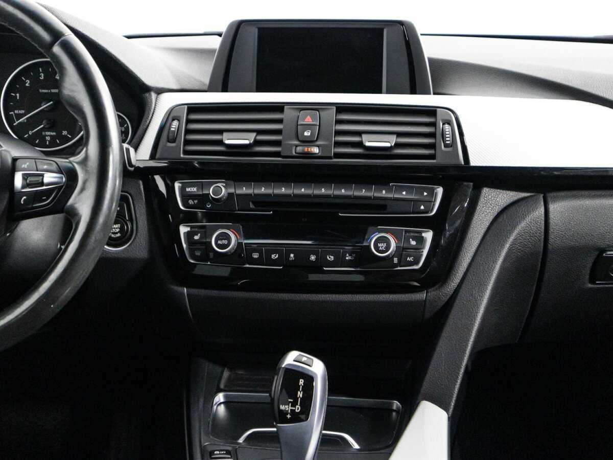 BMW 3 серии 2016 года с пробегом. Фото: #13