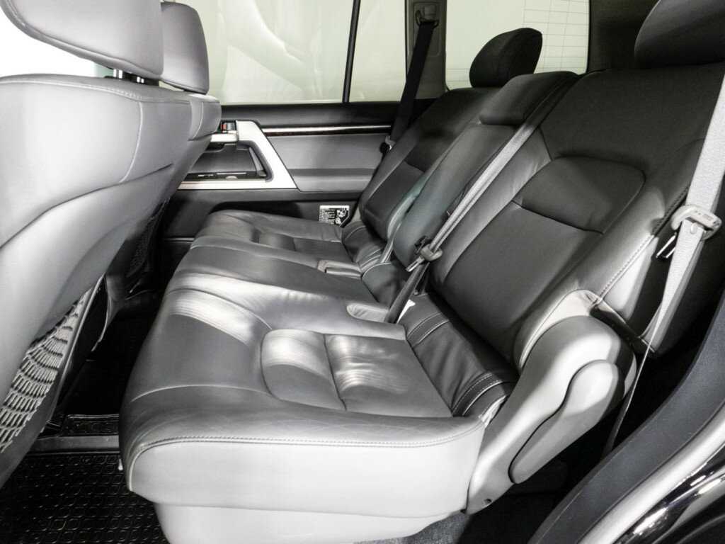 Toyota Land Cruiser 2008 года с пробегом. Фото: #7