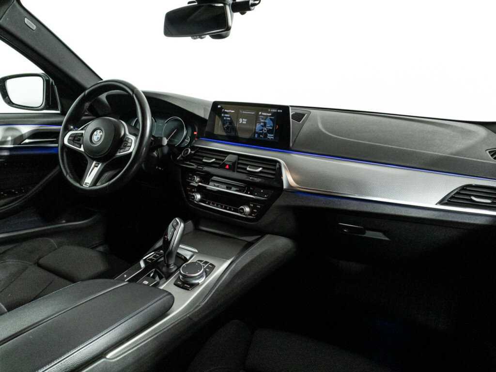 BMW 5 серии 2018 года с пробегом. Фото: #8