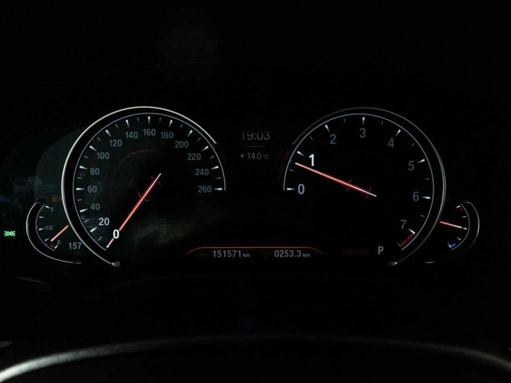 BMW 5 серии 2018 года с пробегом. Фото: #11