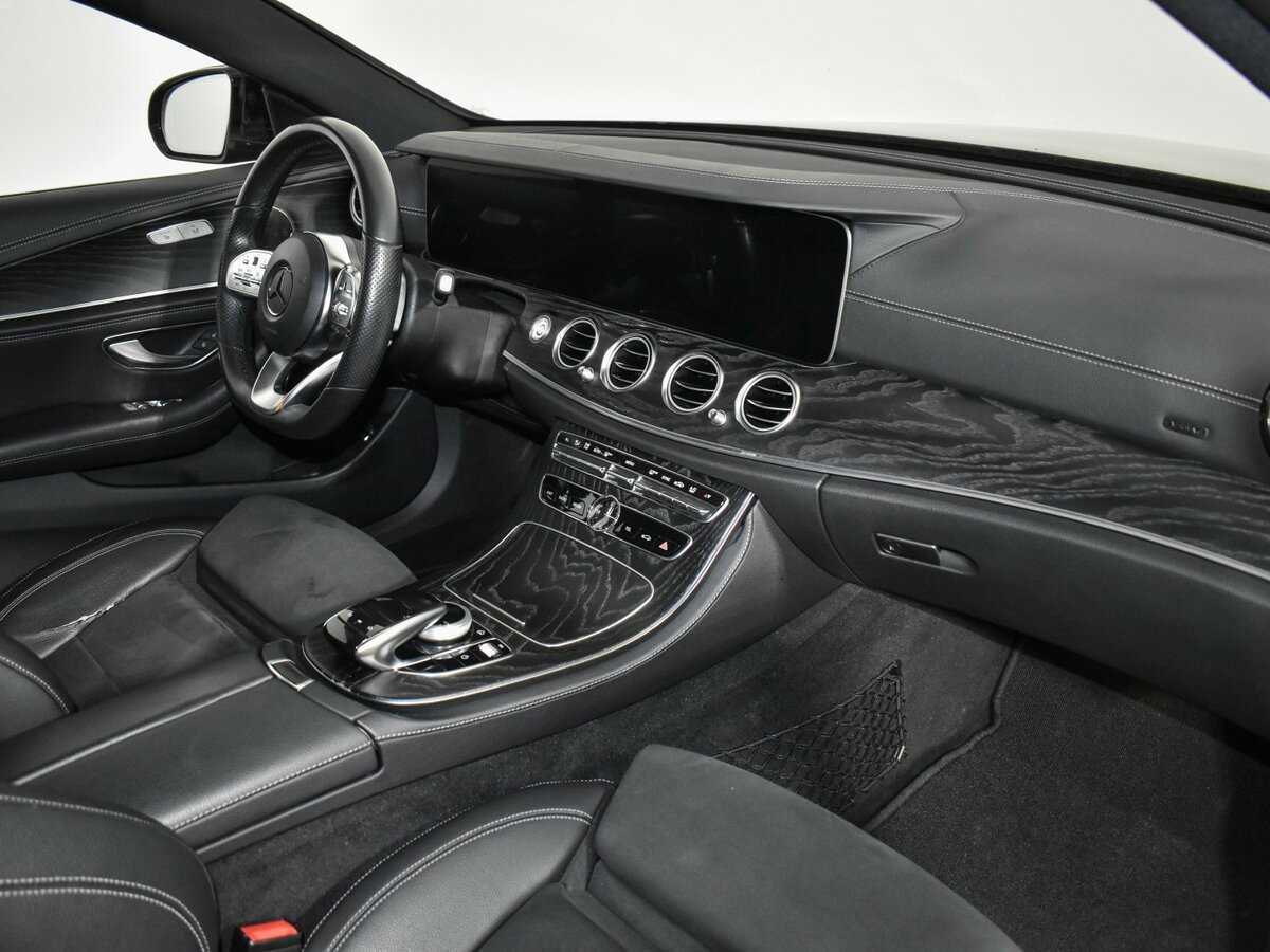 Mercedes-Benz E-Класс 2018 года с пробегом. Фото: #15
