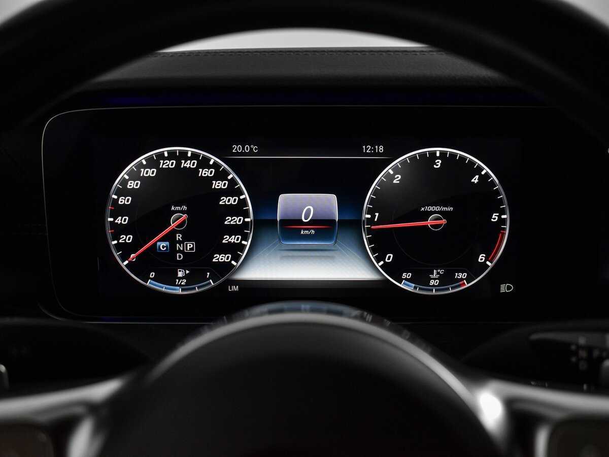 Mercedes-Benz E-Класс 2018 года с пробегом. Фото: #19