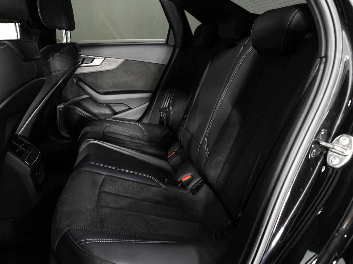Audi A4 2018 года с пробегом. Фото: #9