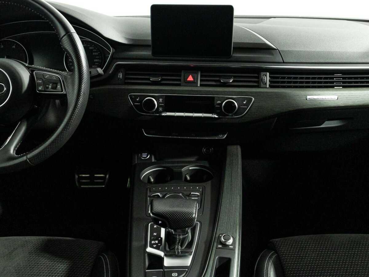 Audi A4 2018 года с пробегом. Фото: #13