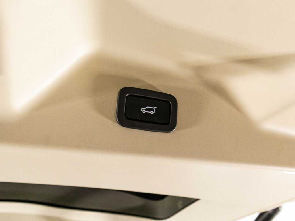 Land Rover Range Rover 2018 года с пробегом. Фото: #15