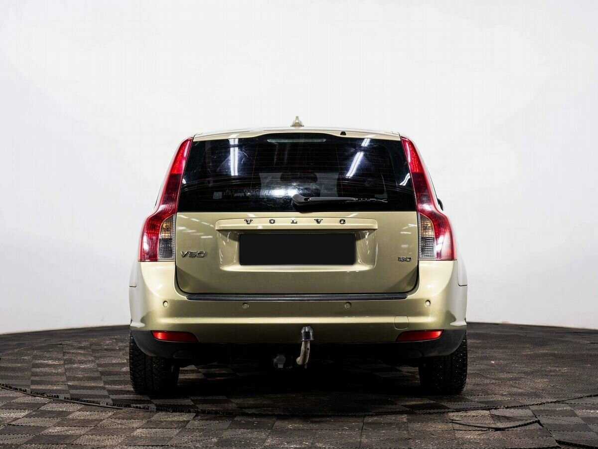 Volvo V50 2009 года с пробегом. Фото: #4