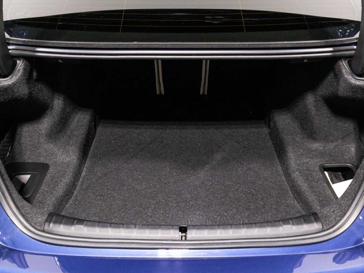 BMW 5 серии 2020 года с пробегом. Фото: #13