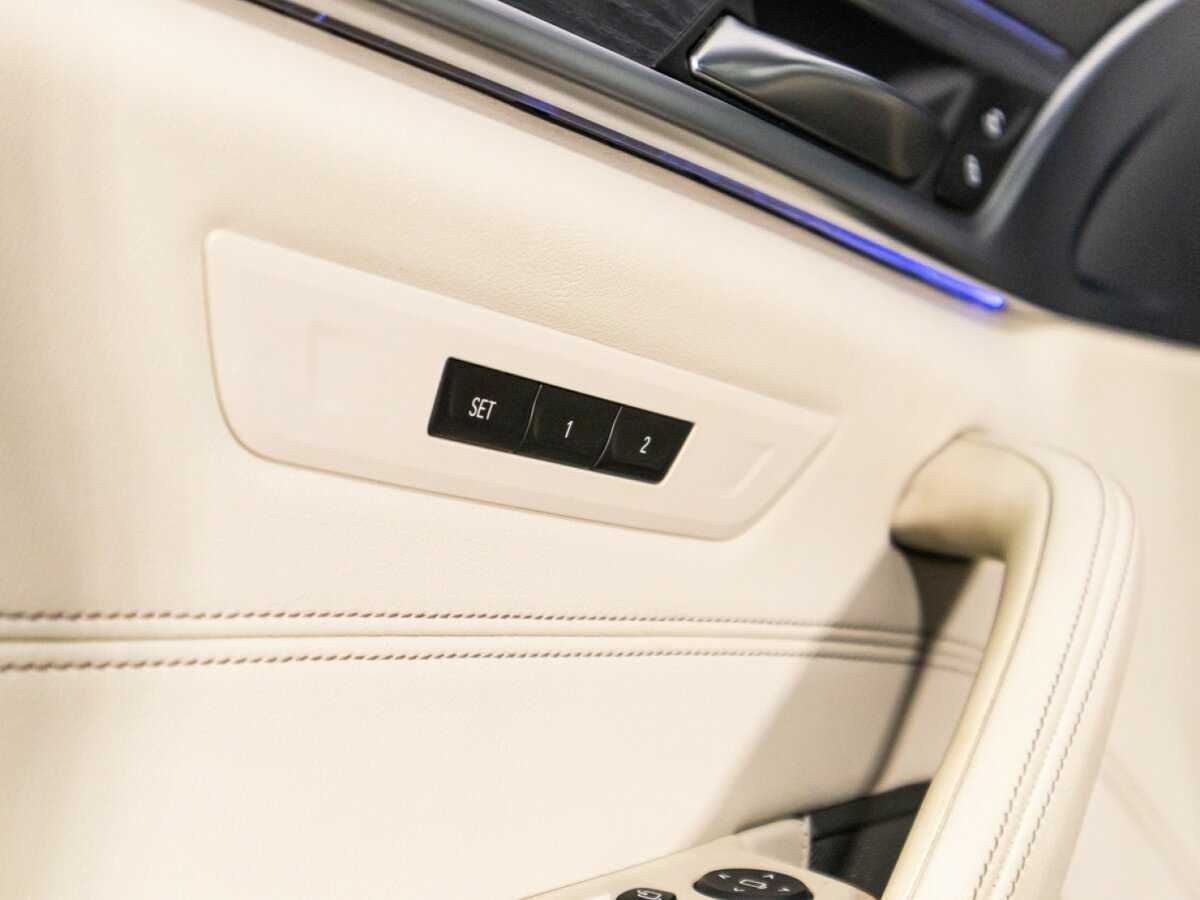 BMW 5 серии 2020 года с пробегом. Фото: #16