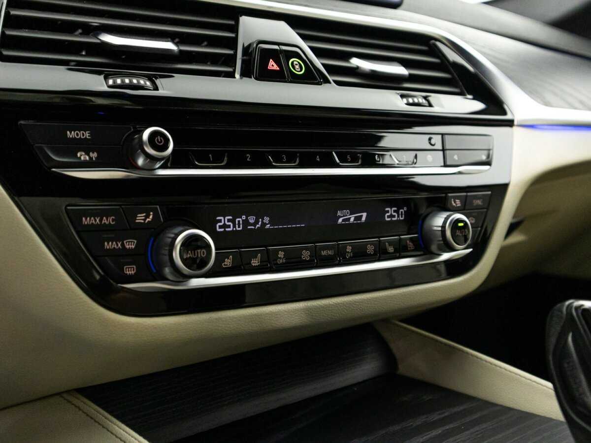 BMW 5 серии 2020 года с пробегом. Фото: #18