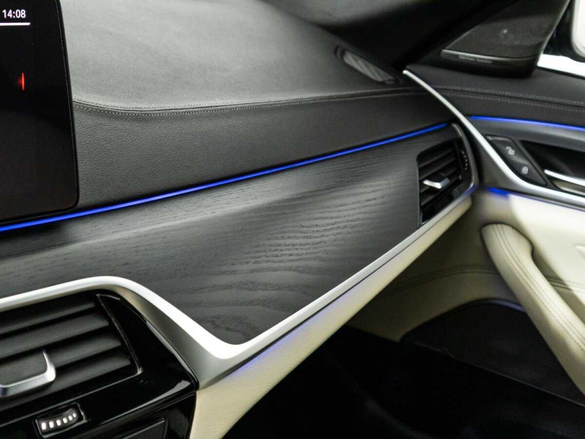 BMW 5 серии 2020 года с пробегом. Фото: #20