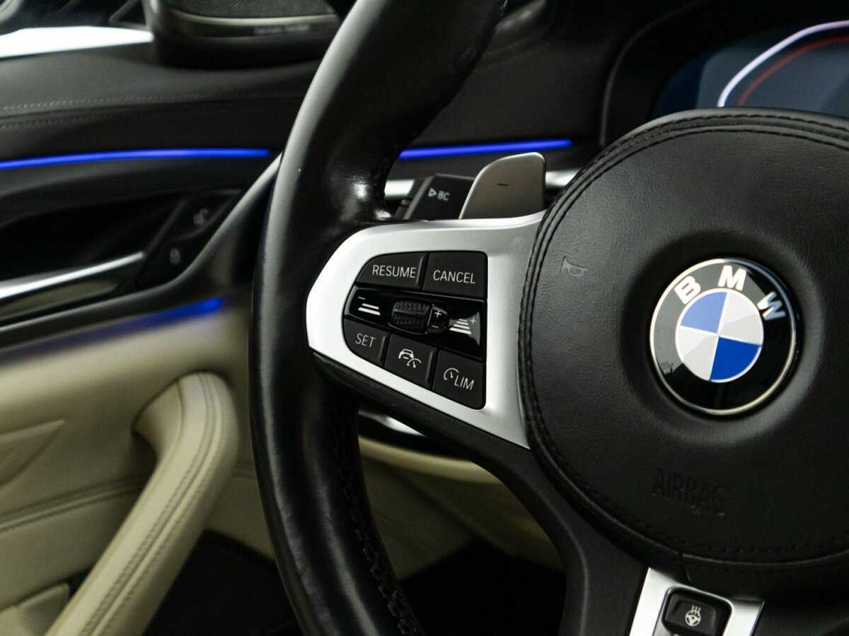 BMW 5 серии 2020 года с пробегом. Фото: #24