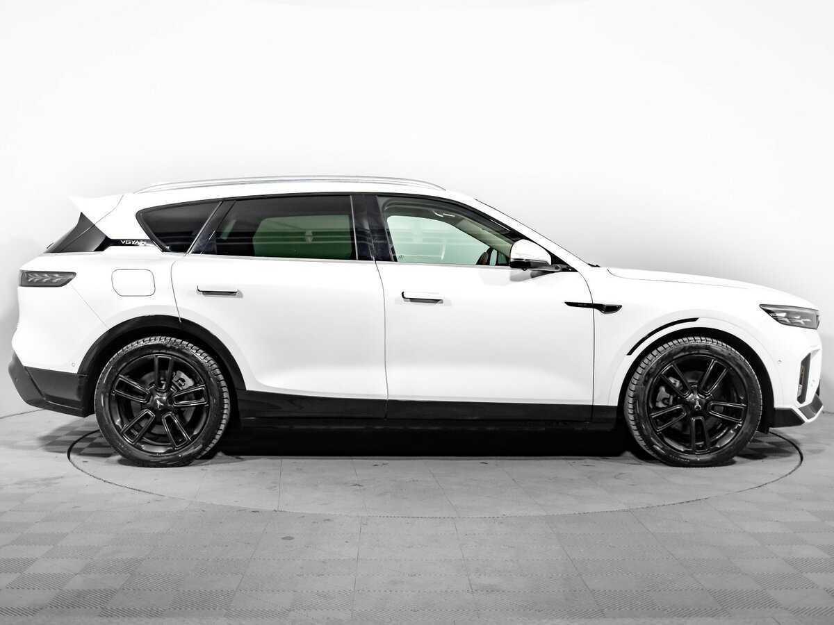 Voyah Free 2023 года с пробегом. Фото: #3