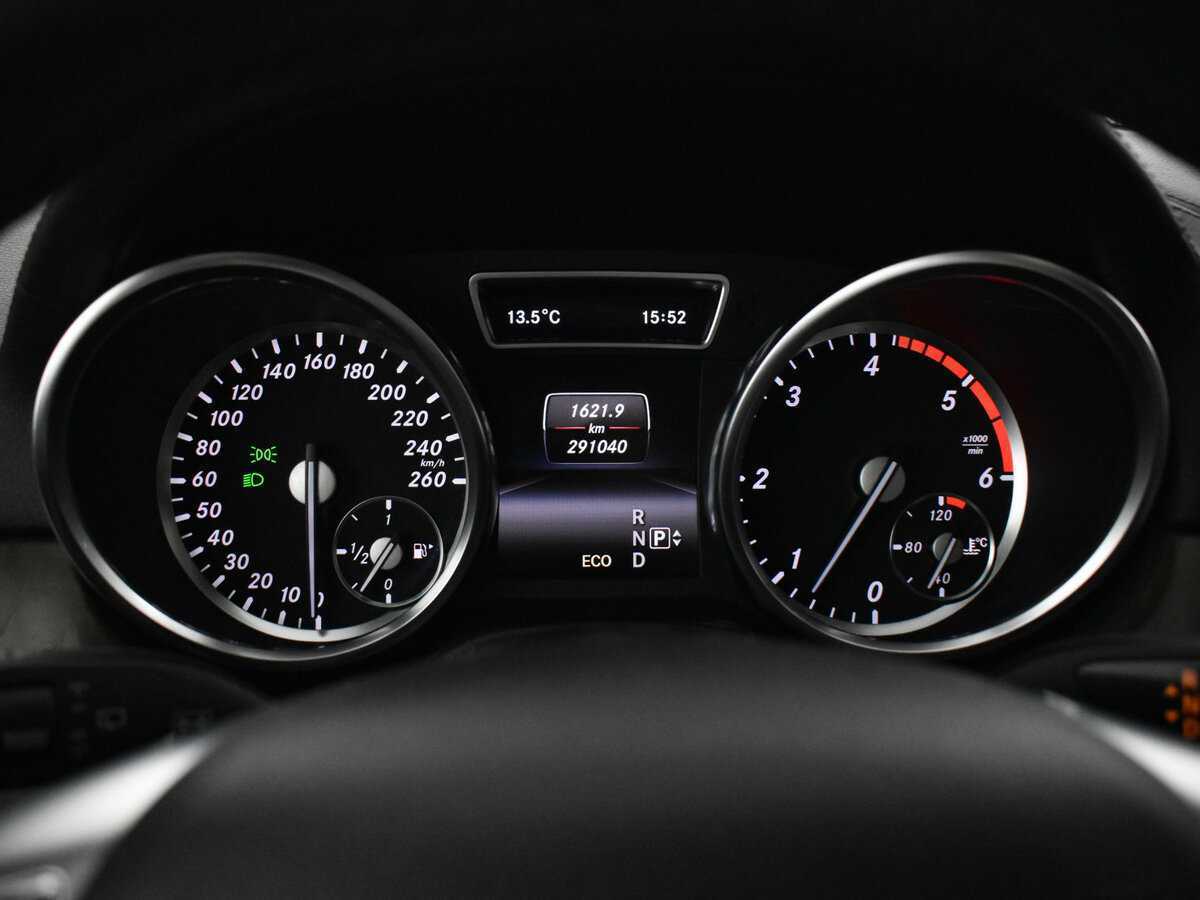 Mercedes-Benz GL-Класс 2013 года с пробегом. Фото: #11