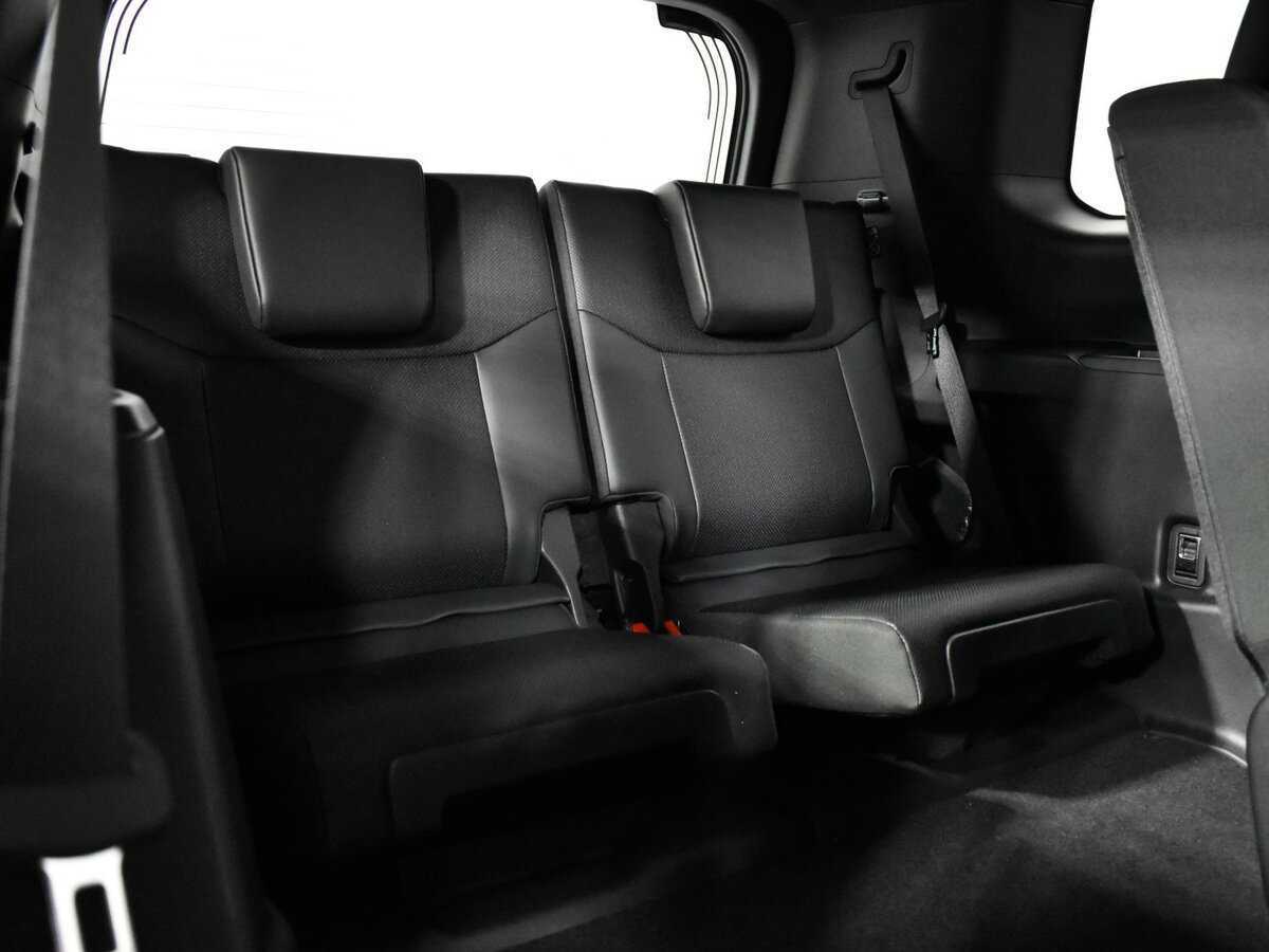 Toyota Land Cruiser Prado 2024 года с пробегом. Фото: #10