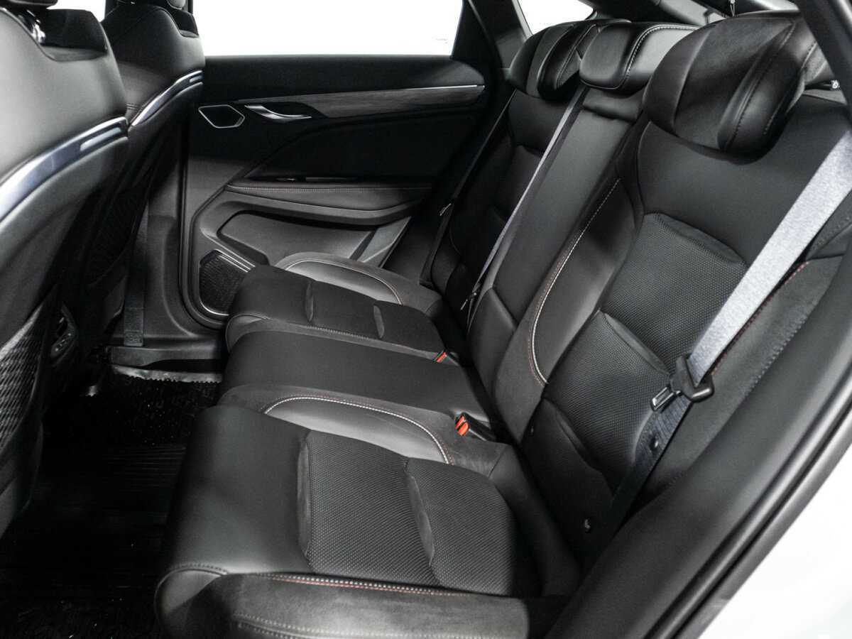 Geely Tugella 2022 года с пробегом. Фото: #9