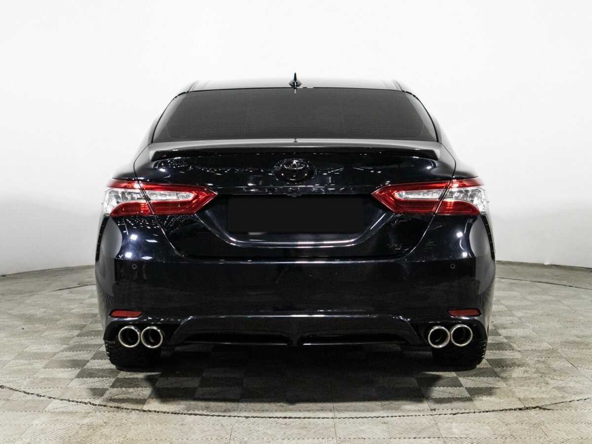 Toyota Camry 2019 года с пробегом. Фото: #5