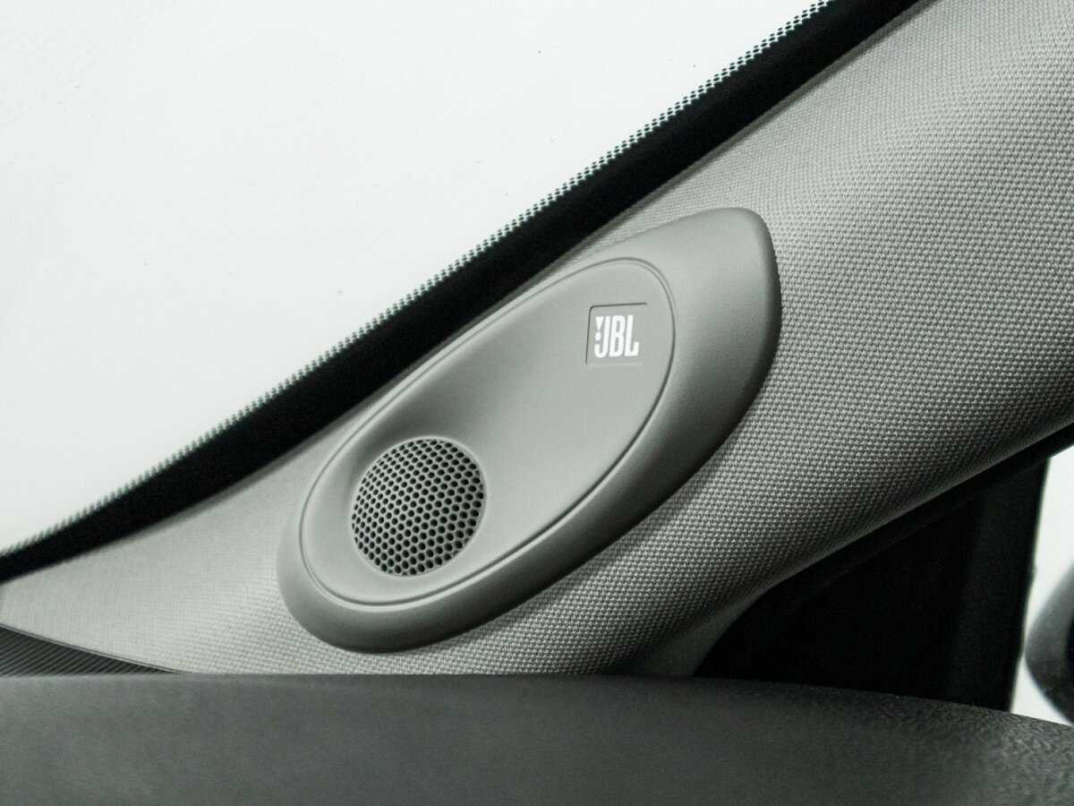 Toyota Camry 2019 года с пробегом. Фото: #22